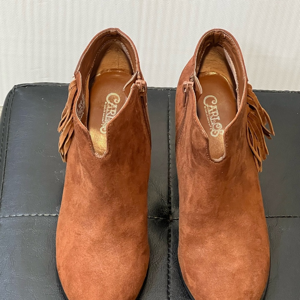 Carlos Santana Tan Ankle Booties with Fringe Size 6.5